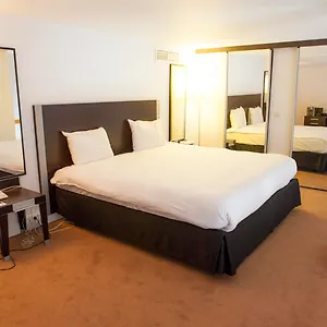 https://progress-hotel.hotelsantwerp.net